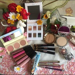 The Trendsetter🦄ALL ITEMS BNIB💯Authentic